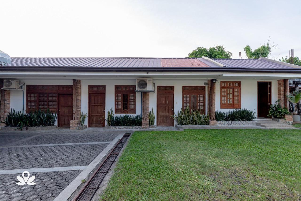 Zen Rooms Casa Lorenzo Legazpi Eksteriør billede
