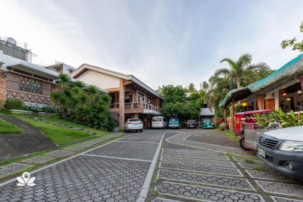Zen Rooms Casa Lorenzo Legazpi Eksteriør billede