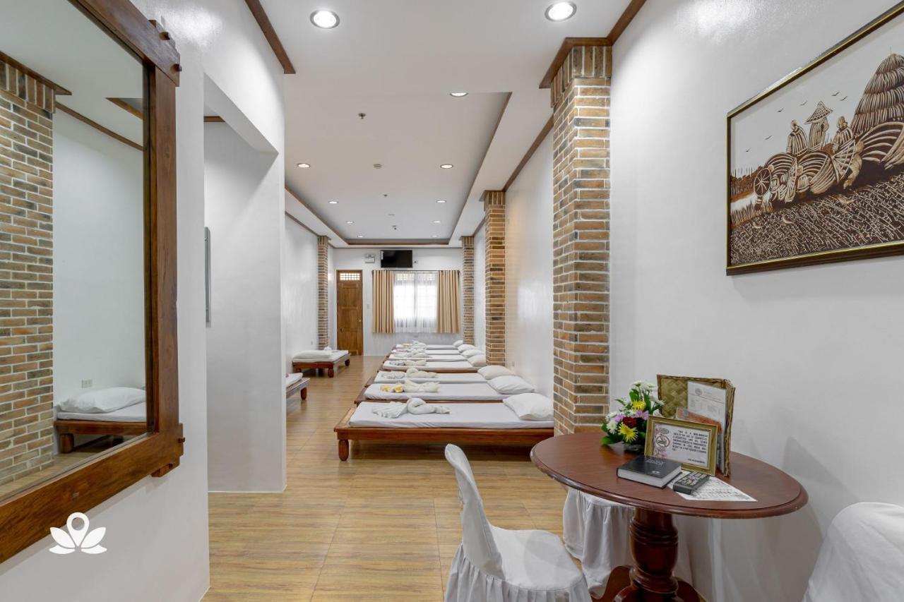 Zen Rooms Casa Lorenzo Legazpi Eksteriør billede